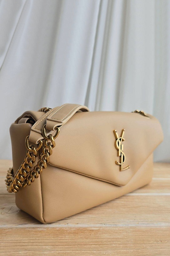 Кожаная сумка Yves Saint Laurent Calypso 24x11 см