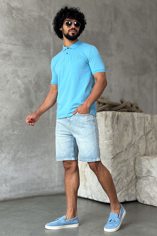 Светло-синие джинсовые шорты Hugo Boss relaxed fit