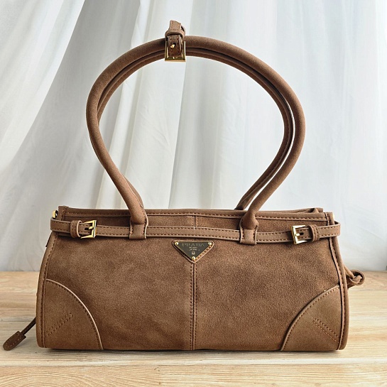 Замшевая сумка Prada Bonnie medium 32x14 см