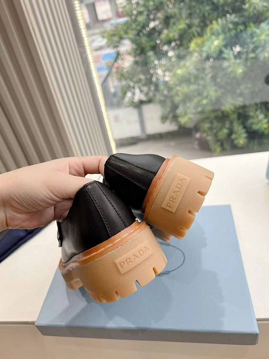 Женские чёрные ботинки Prada Premium