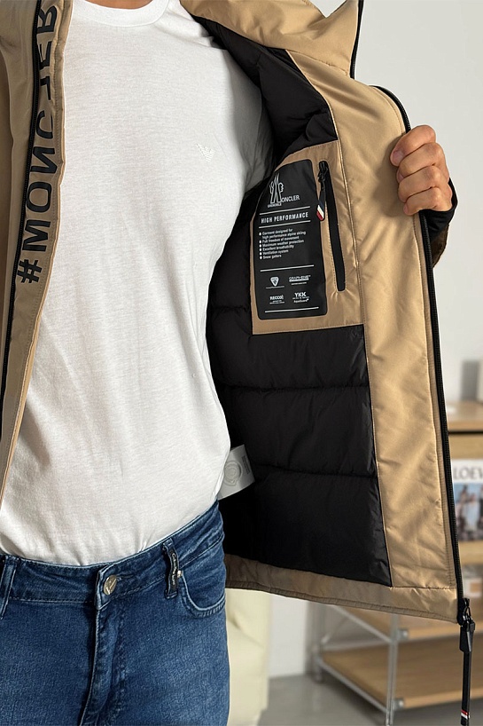 Пуховик Moncler Grenoble Gore-Tex - Beige