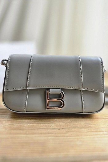 Кожаная сумка Balenciaga Hourglass 22x13 см   