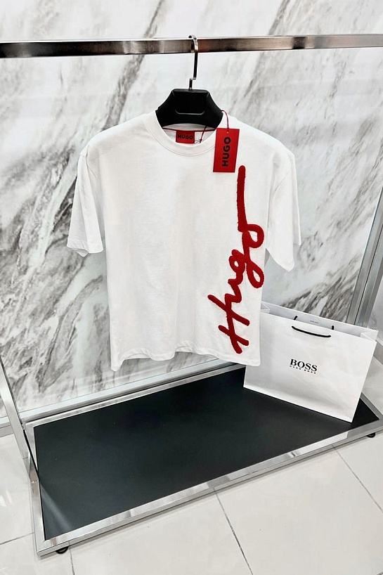 Футболка белого цвета Hugo Boss Dyton