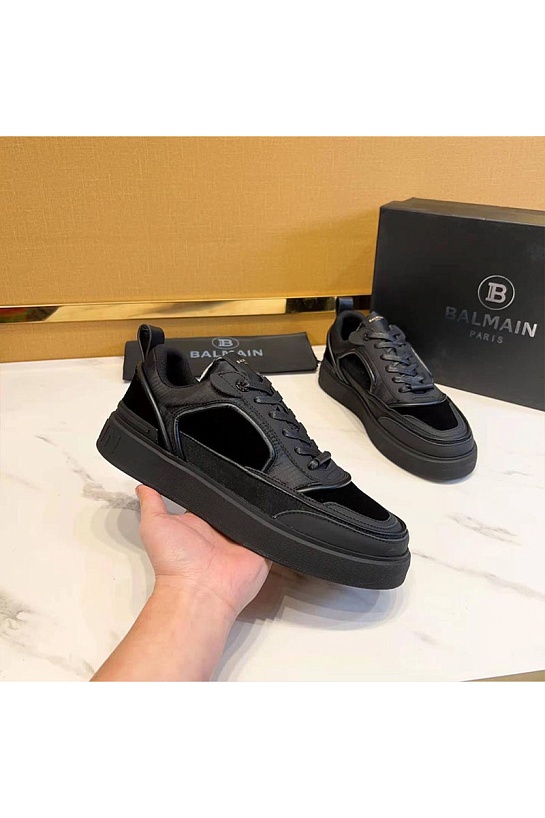 Комбинированные кроссовки Balmain чёрного цвета