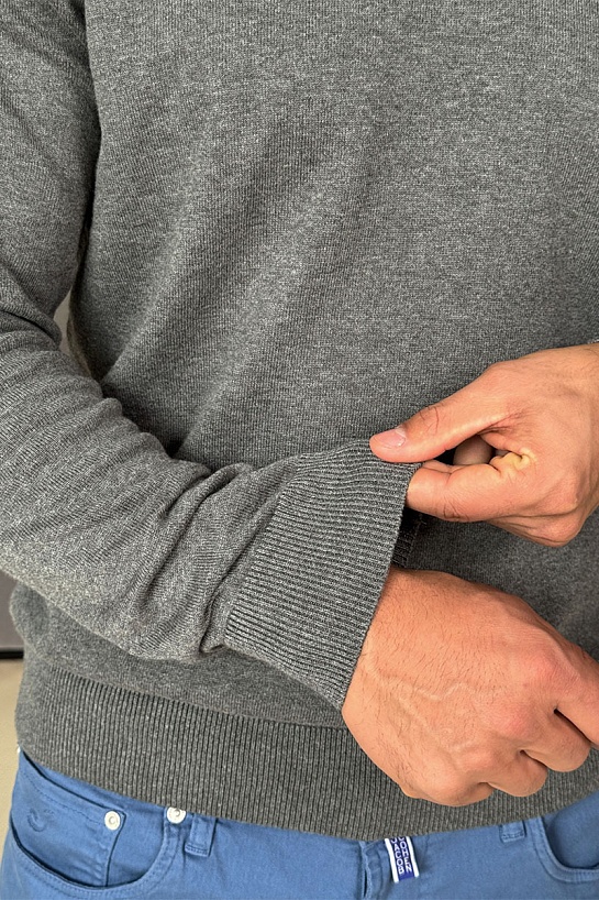 Мужская кофта Tommy Hilfiger серого цвета logo-embroidered