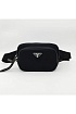 Чёрная сумка на пояс Prada 23x19x9 см