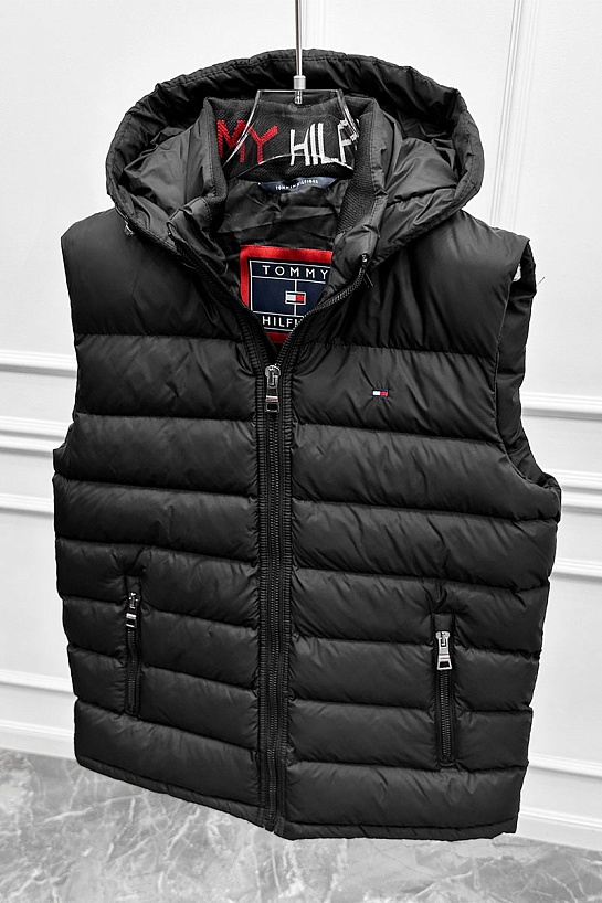 Чёрный жилет Tommy Hilfiger embroidered-logo