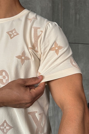 Бежевая мужская футболка Louis Vuitton Monogram All-over   