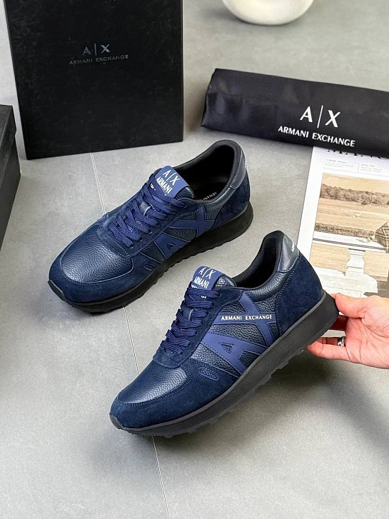 Кроссовки синего цвета Armani Exchange