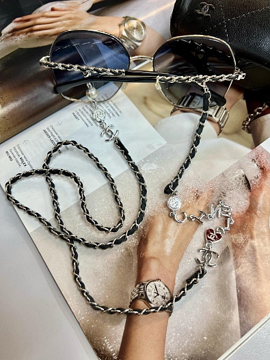 Женские солнцезащитные очки Chanel   