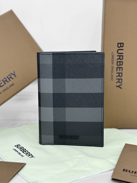 Кожаная обложка для паспорта Burberry Check Premium 14x10x2 см