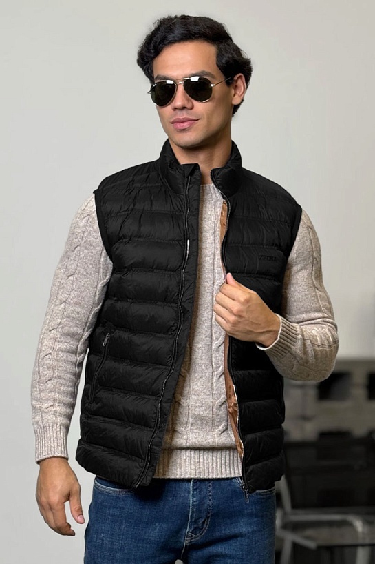 Мужской чёрный жилет Zegna