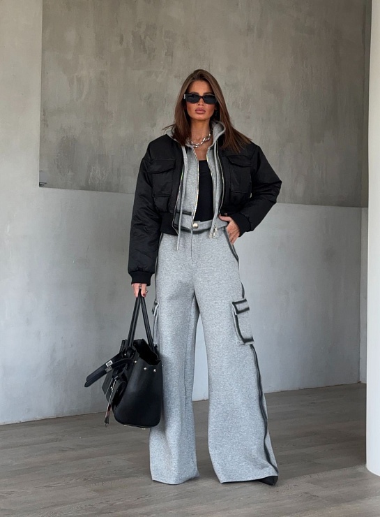 Женский бомбер Max Mara чёрного цвета