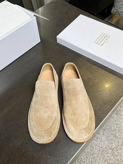 Замшевые женские лоферы Maison Margiela Premium - Beige   