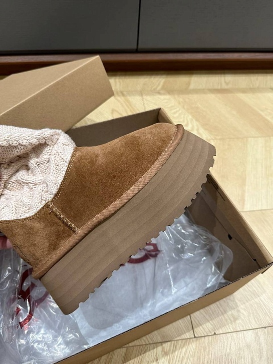 Женские сапоги UGG Classic Sweater Letter - Chestnut