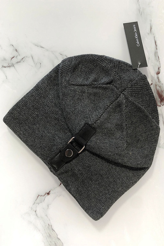 Мужская серая шапка Calvin Klein logo-patch