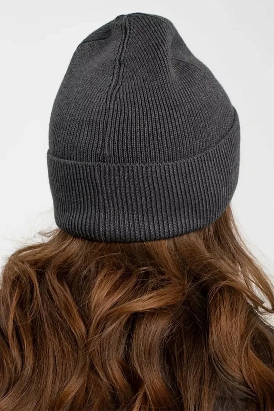 Шапка серого цвета Stone Island compass-patch