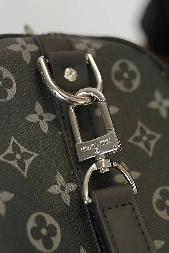 Дорожная сумка Louis Vuitton Keepall Monogram Eclipse 55x30 см