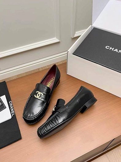 Женские кожаные лоферы Chanel premium   