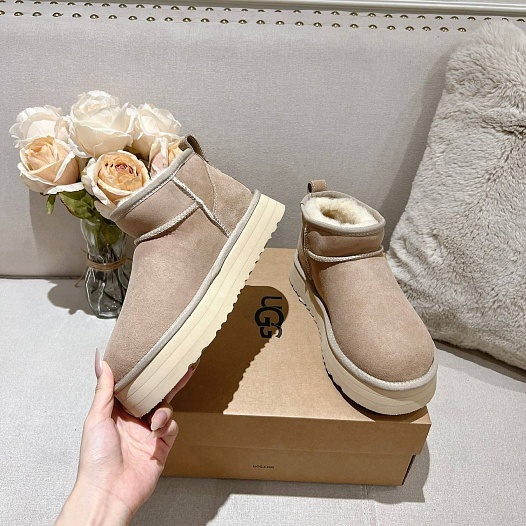 Женские ботинки UGG Classic Ultra Mini Platform - Brown   