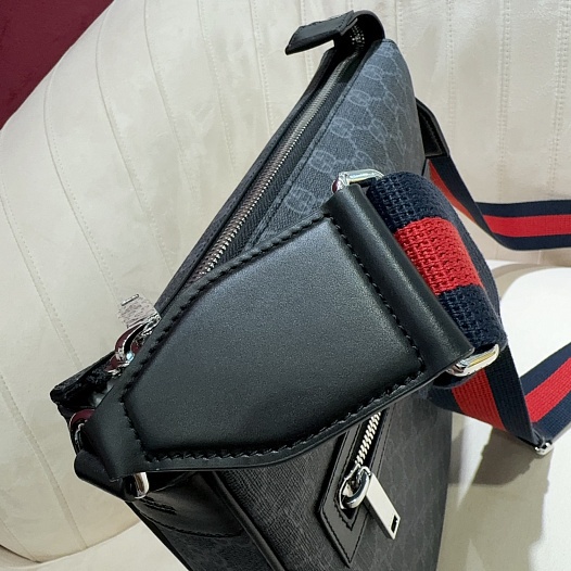 Кожаная сумка Gucci GG Messenger Premium 30x27x4.5 см   