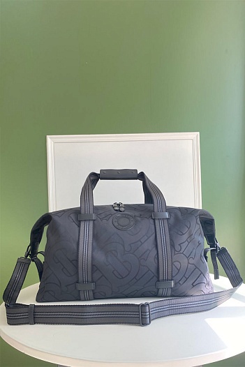 Нейлоновая дорожная сумка Burberry Premium 50x29x19 см   