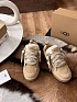 Женские ботинки с мехом UGG Lowmel - Beige