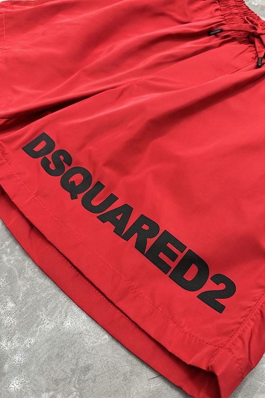 Мужские красные шорты Dsquared2