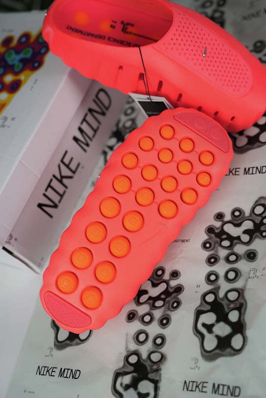 Слайды Nike Mind 001 Mules