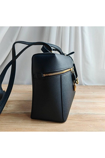 Кожаная сумка Loro Piana 28x15.5 см - Black   