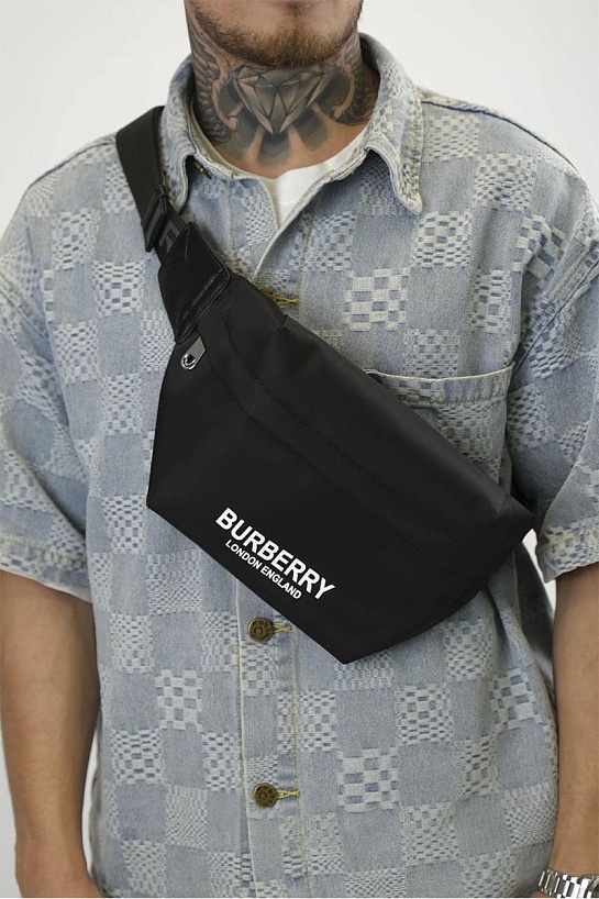 Нейлоновая сумка на пояс Burberry Premium 30x16x6 см