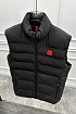 Пуховой жилет Hugo Boss чёрного цвета
