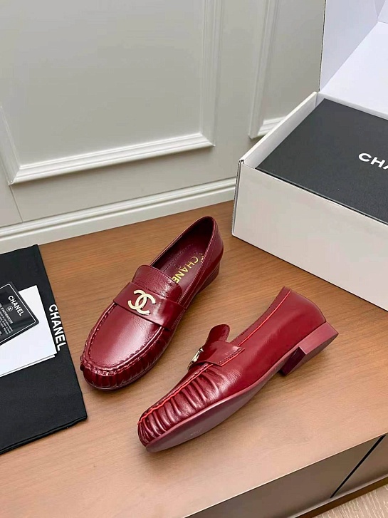 Женские кожаные лоферы Chanel premium