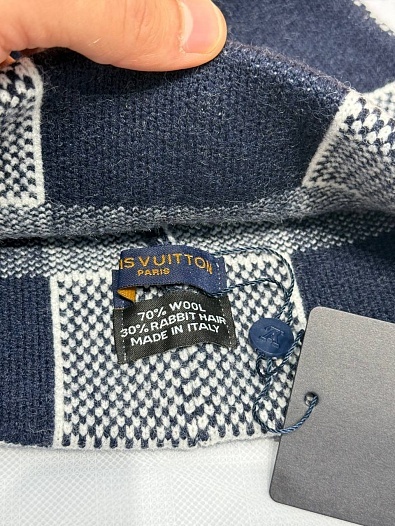 Шапка Louis Vuitton logo-embroidered - Navy   