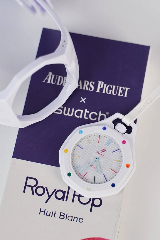 Часы Audemars Piguet x Swatch "Royal Pop" Huit Blanc premium
