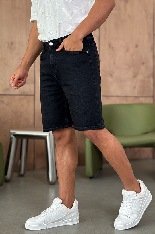 Чёрные джинсовые шорты Hugo Boss relaxed fit