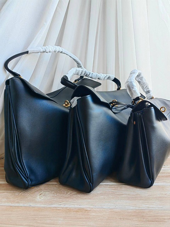Женская сумка Balenciaga Rodeo 30x20 см (2 расцветки)
