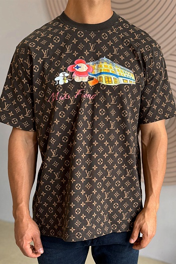 Коричневая оверсайз футболка Louis Vuitton Monogram All-over   