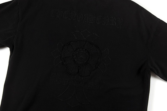 Чёрная оверсайз футболка Gothic logo