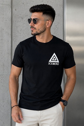 Мужская чёрная футболка Iceberg triangle logo-print   