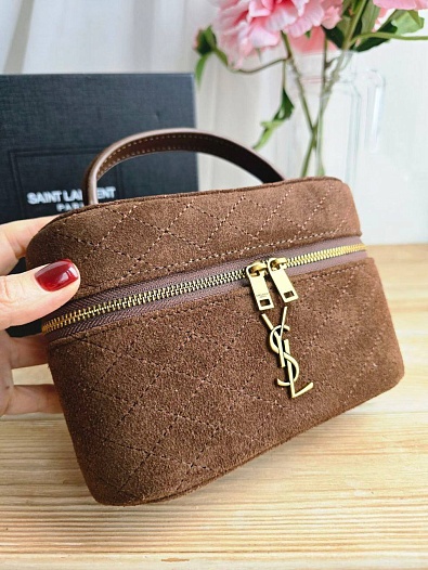 Замшевая сумка Yves Saint Laurent Gaby Vanity 17x12 см   