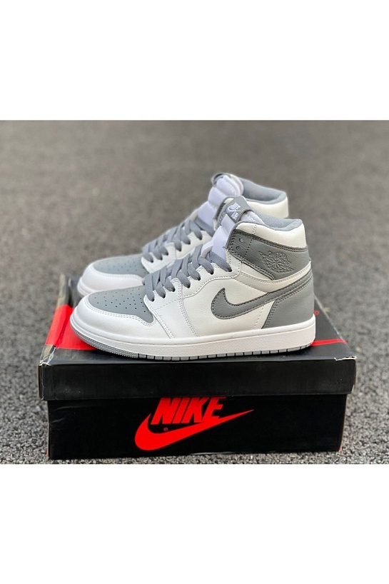 Кроссовки Nike Air Jordan 1 High OG "Stealth"