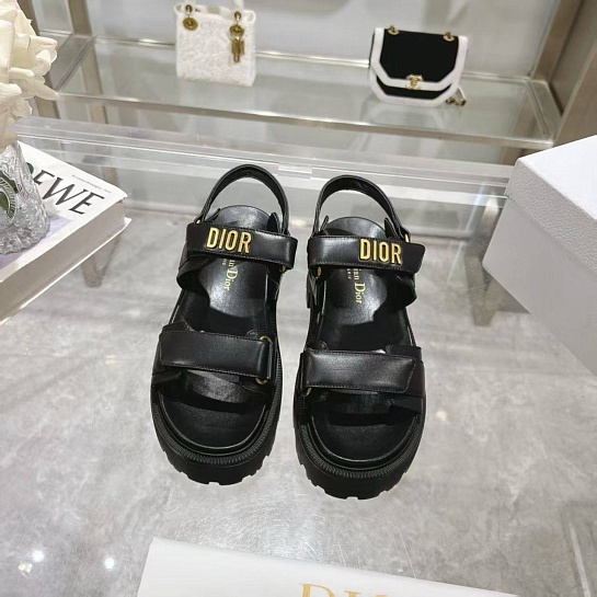 Чёрные женские кожаные сандалии Dior