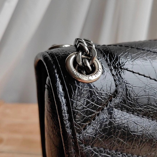Кожаная сумка Yves Saint Laurent Niki Medium Black 28x21 см