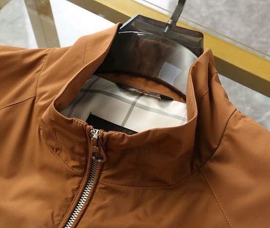 Мужская коричневая ветровка Loro Piana   