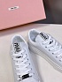 Женские белые кроссовки MIU MIU