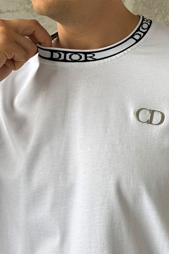 Белая оверсайз футболка Dior