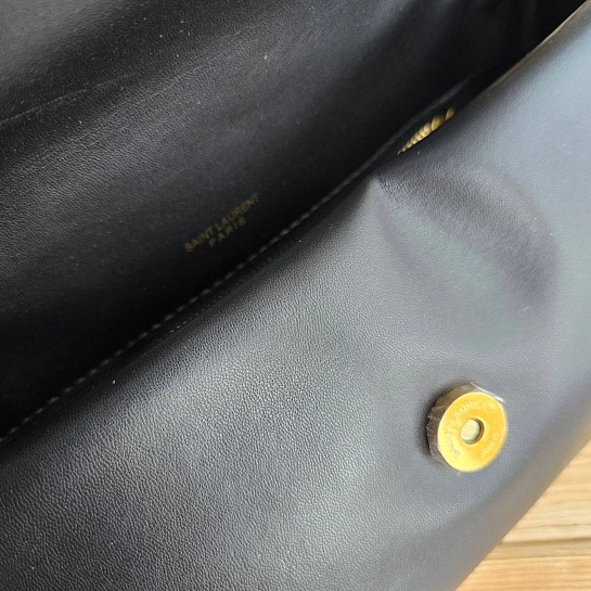 Кожаная сумка Yves Saint Laurent Calypso 24x11 см