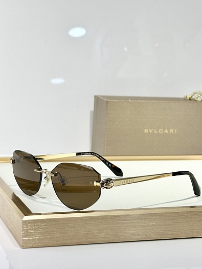 Солнцезащитные очки Bvlgari Serpenti   