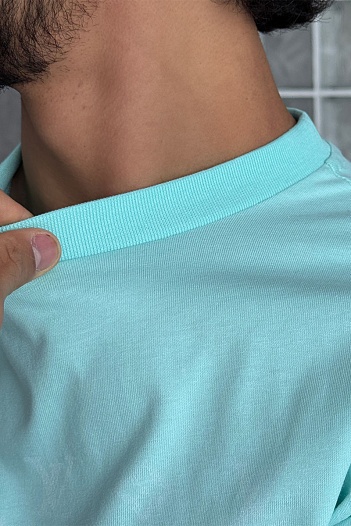 Футболка бирюзового цвета Louis Vuitton Monogram Gradient   